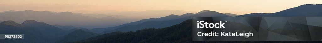 Tramonto Panorama di Apertura di Newfound - Foto stock royalty-free di Grandi Montagne Fumose