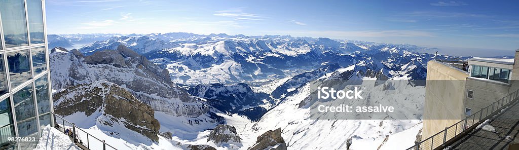パノラマに広がる眺めをもつ最上階のマウンテンビューセンティス山,Switzerland - センティス山のロイヤリティフリーストックフォト