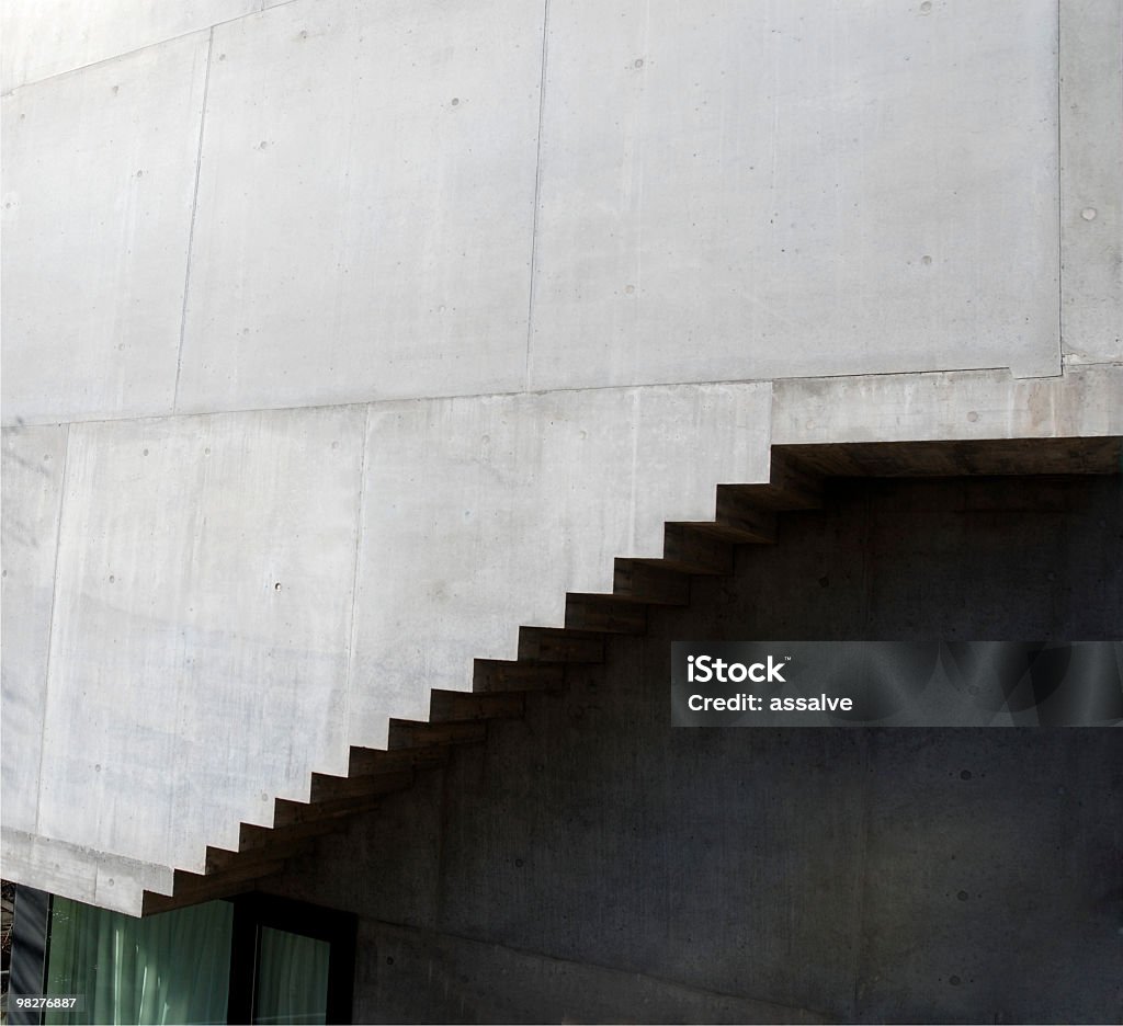 Arquitectura moderna casa de los detalles y las escaleras. - Foto de stock de Casa Independiente libre de derechos