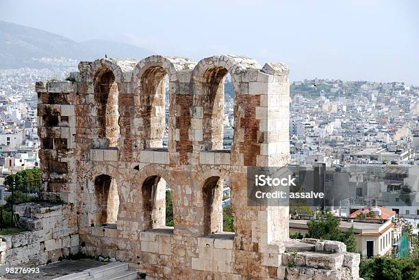 Detail Von Odeion Des Herodes Atticus Auf Die Akropolis In Athen Stockfoto und mehr Bilder von Agora