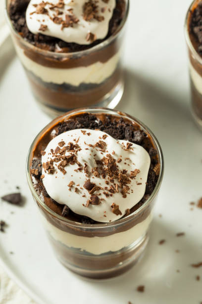 istock Sweet Homemade Chocolate Parfait Dessert 982818992