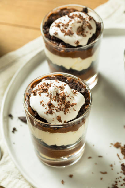 istock Sweet Homemade Chocolate Parfait Dessert 982819464
