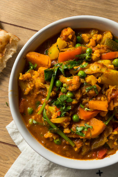 istock Homemade Spicy Vegan Vegetable Curry 982822818