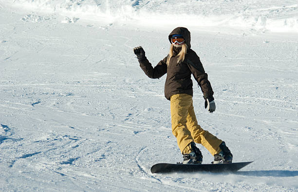 istock Young snowboarder girl 98287402