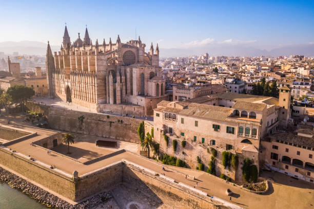 istock Historic Cathedral La Seu in Palma de Mallorca. Drone view. 982884198