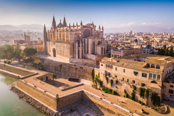 istock Historic Cathedral La Seu in Palma de Mallorca. Drone view. 982886236