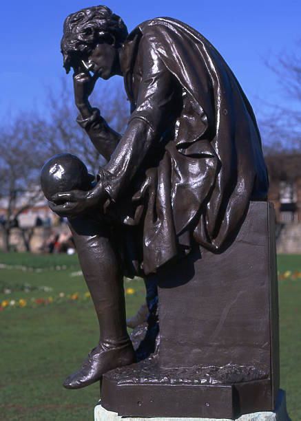 istock Hamlet Statue in Stratford Upon Avon, Warwickshire, England 98288777