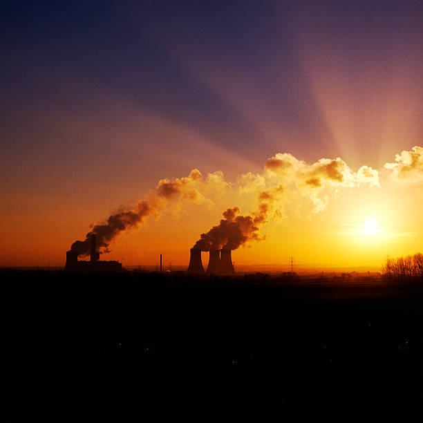 istock Coal fired Power Station at Didcot in Oxfordshire. England 98288992