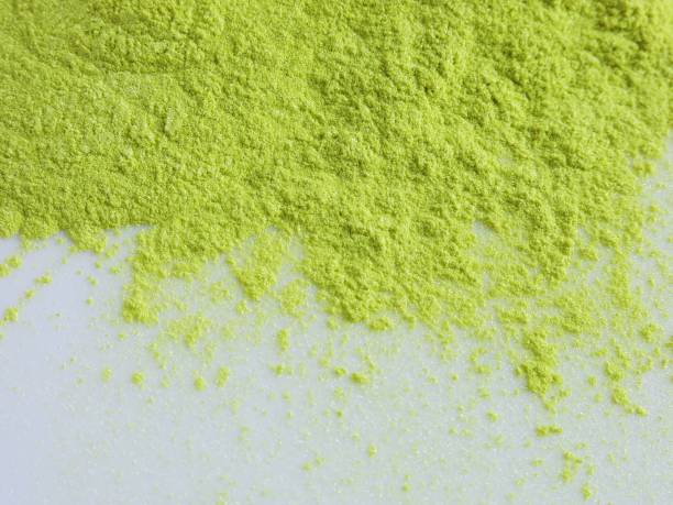 istock Light Yellow mica pigment for cosmetic 983096070