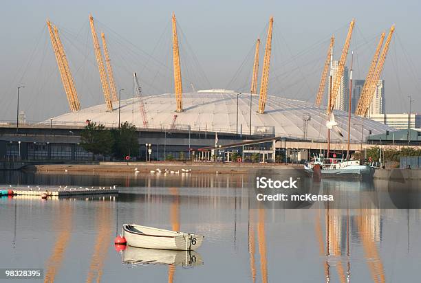 Foto de A Arena 02 Londres e mais fotos de stock de Dome do Milênio - Dome do Milênio, Estádio, Domo