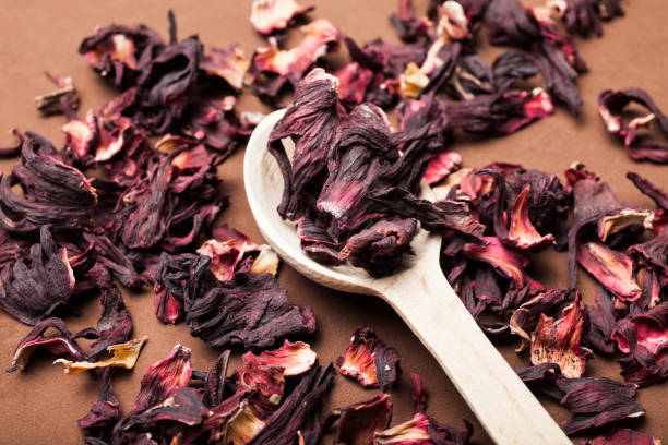 istock Dried flower petals Hibiscus 983301704