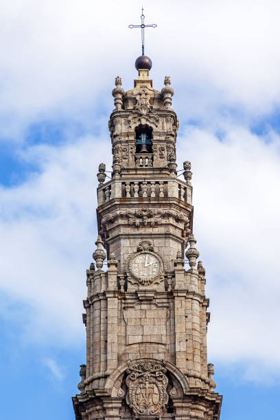 istock Top of the iconic Clerigos Tower 983450218