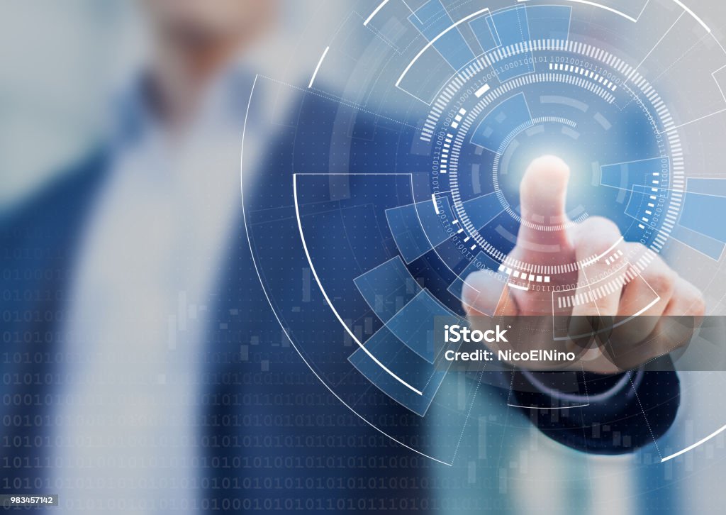 Antecedentes de la tecnología con la mano de la persona contacto complejo diagrama circular de la pantalla virtual con espacio de copia, innovación, redes, grandes datos y concepto de internet - Foto de stock de Tecnología libre de derechos