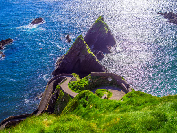istock Famous landmark on Dingle Peninsula - The Dunquin Pier 983495224