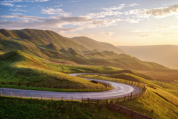 istock Sunset over Winnats Pass in Peak District United Kingdom 983503202