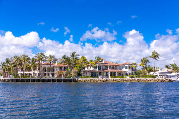 istock Large House in Fort Lauderdale 983655530