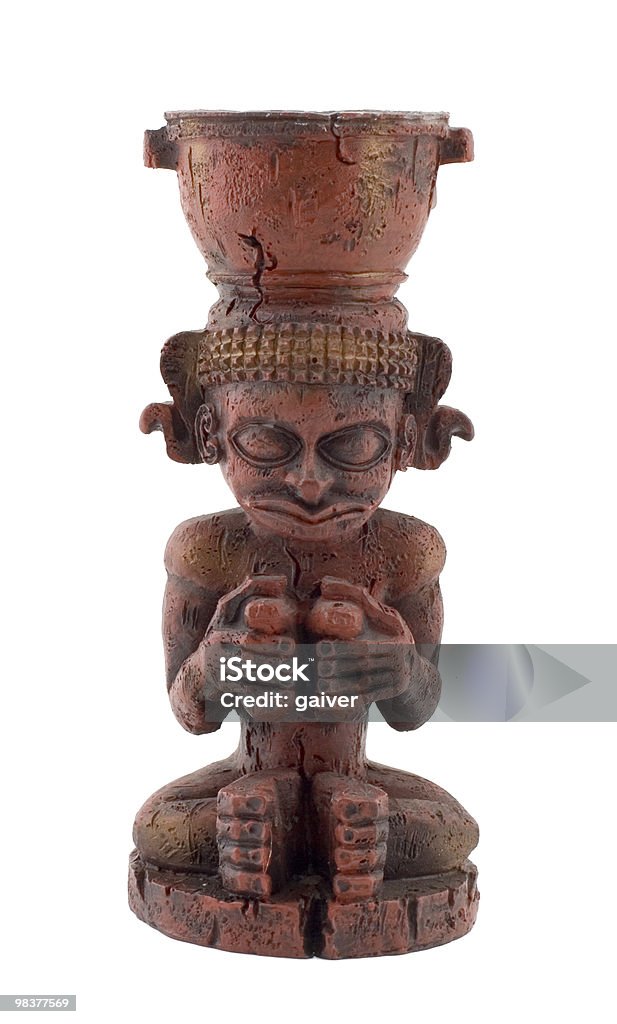 Maya o azteca estatua aislado sobre fondo blanco - Foto de stock de Maya libre de derechos