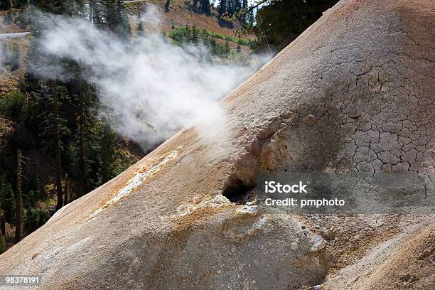 Lava Rock - Fotografie stock e altre immagini di Ambientazione esterna - Ambientazione esterna, California, Composizione orizzontale