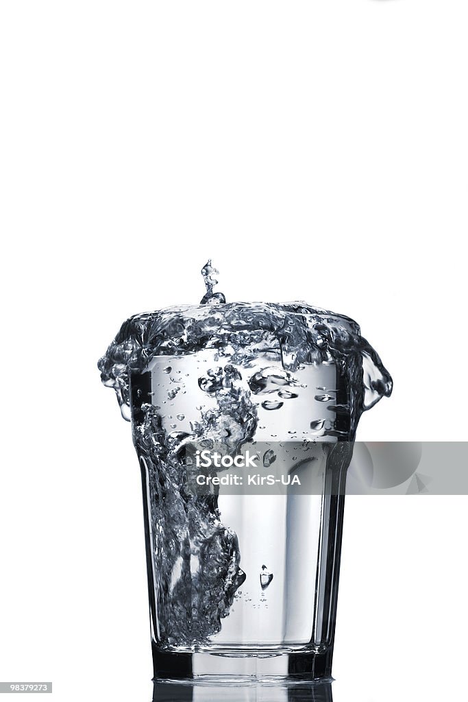 Воды, брызги из ограненного стекла - Стоковые фото Переливающийся роялти-фри