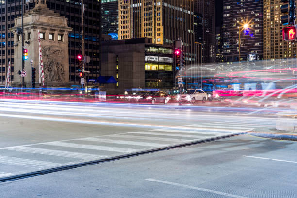 istock Wabash cross Michigan Ave Light Trail 983909784