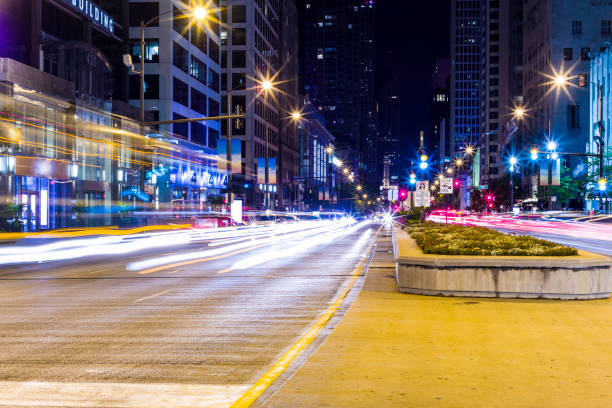 istock Michigan Ave Center Island Light Trail 983911242