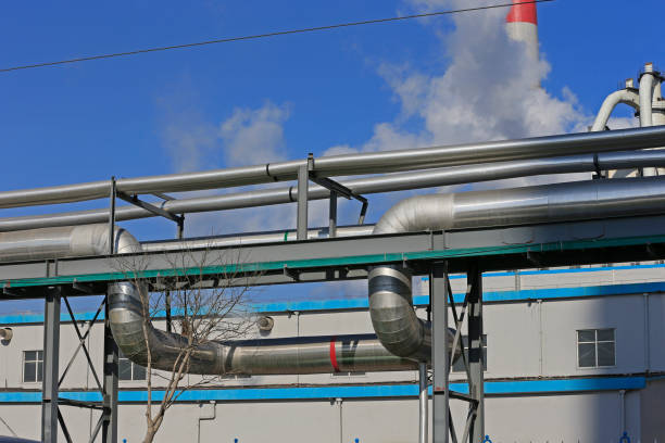 istock The pipeline on the industrial equipment 983918000