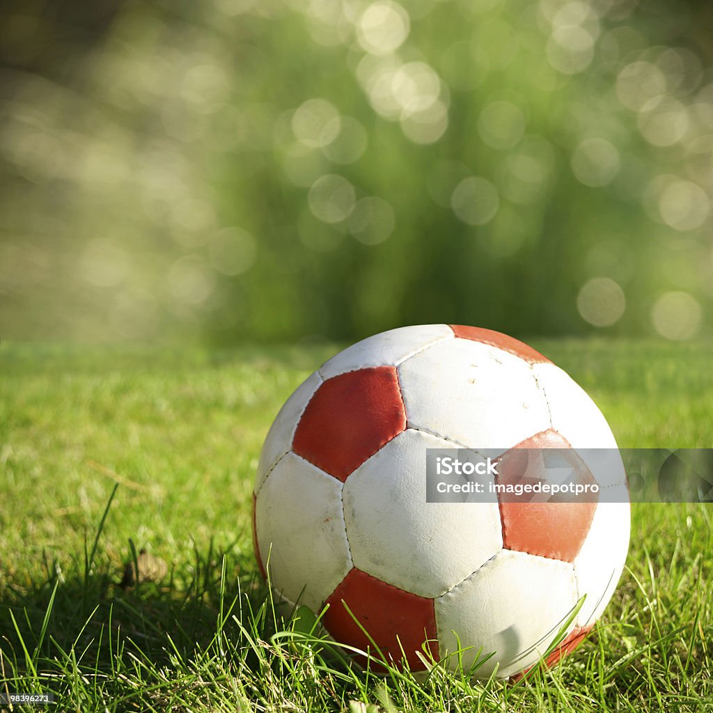 Pelota de fútbol - Foto de stock de Aire libre libre de derechos