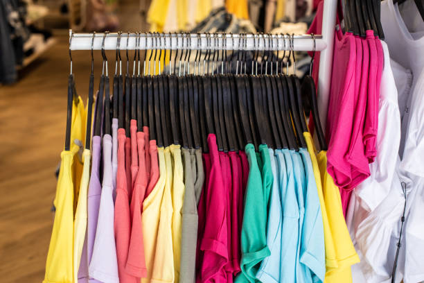 istock Season of sales 984000082