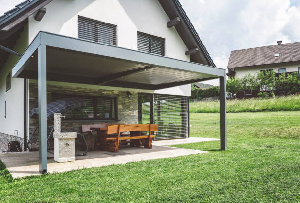 istock Backyard of a family home 984042642