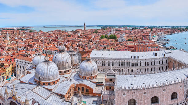 istock Panoramic view of Venice - Italy 984057972