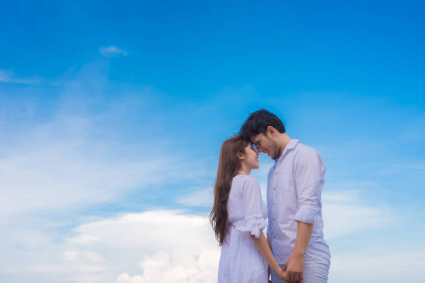 istock couple in love 984099066