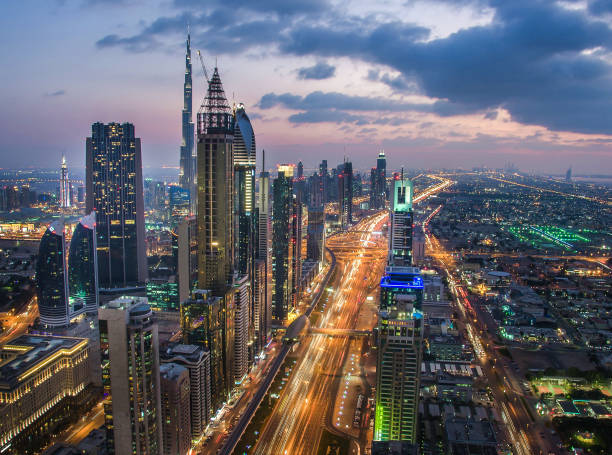 istock Busy Sheikh Zayed Road in the evening 984178846