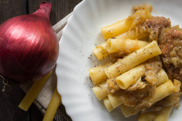 Massas de genovese comida napolitana - foto de acervo