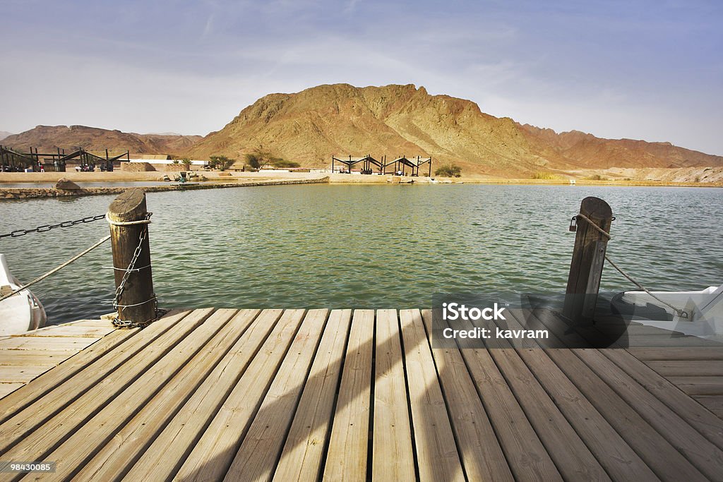 Barco atracação e Pequeno Lago no parque de Timna - Royalty-free Ao Ar Livre Foto de stock