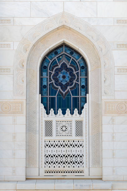 sultan qaboos grand, muscat, oman - sultan qaboos mosque imagens e fotografias de stock