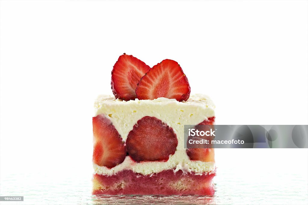 イチゴのショートケーキ - ショートケーキのロイヤリティフリーストックフォト