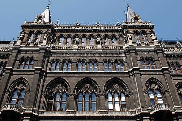 istock City hall of Vienna 98464209