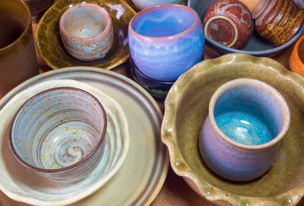 istock Ceramic bowls prepared to use for houseplant pot 984790894