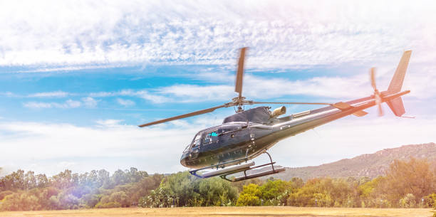 헬기 및 코르시카에서 레크리에이션 추구 - airfield air vehicle helicopter commercial airplane 뉴스 사진 이미지