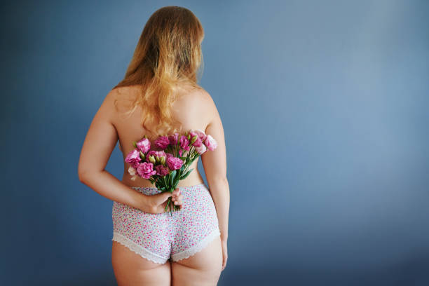 istock Natural beauty like the flowers 985011674