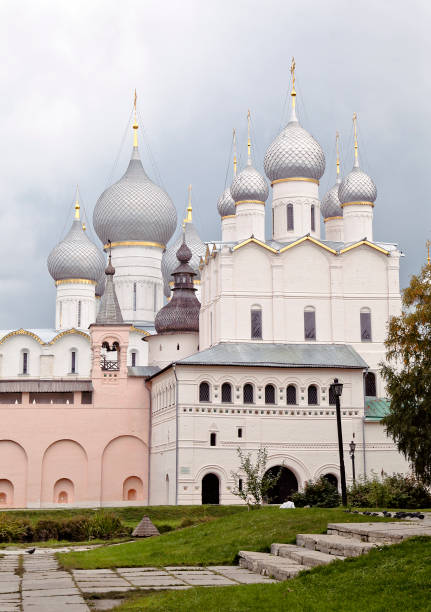 istock Kremlin of Rostov, old Russian town 985016946