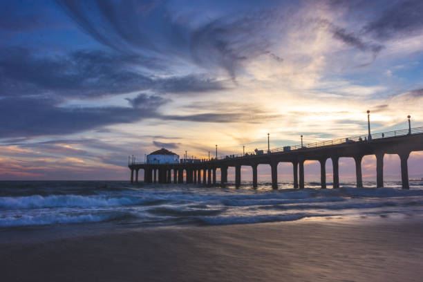 istock Stunning Sunset at Manhattan Beach Pier 985079192