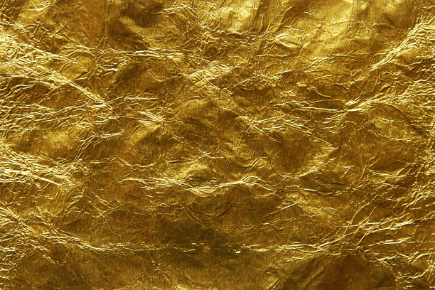 istock Shiny gold foil suitable for luxury background 985079654