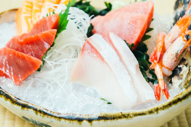 istock Close-Up Of Sushi In Plate 985083320