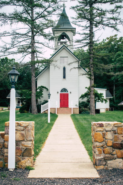 istock Little Old country church 985129246