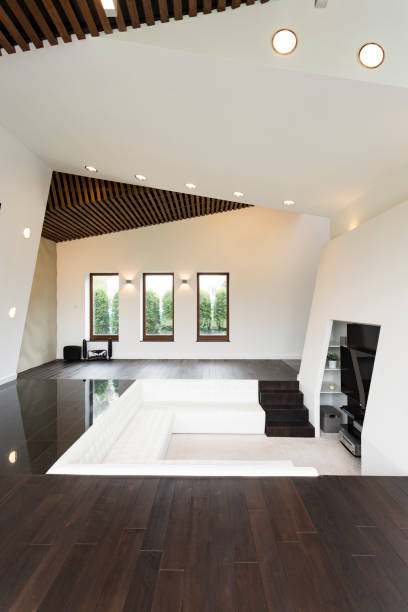 istock Luxurious tv living room 985157922