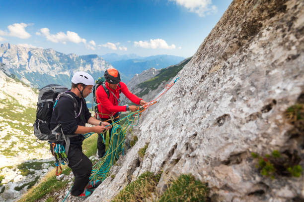 istock Two Mountain Climber in Nationalpark Berchtesgaden, Mount Hochkalter 985192474