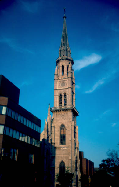 istock A Montreal Church 985215004