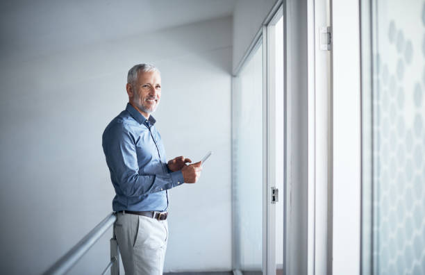 istock There are massive opportunities awaiting online 985498504