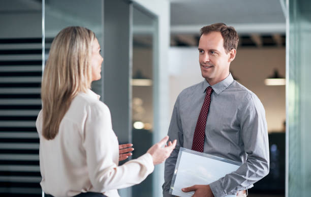 istock As a leader, he always makes the time to listen 985498690